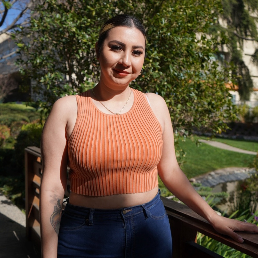 Orange top